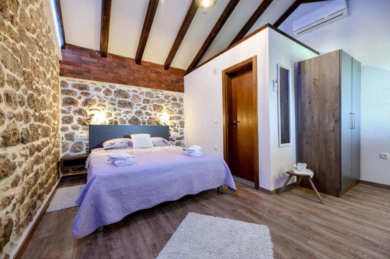 Skevini Dvori Holiday home